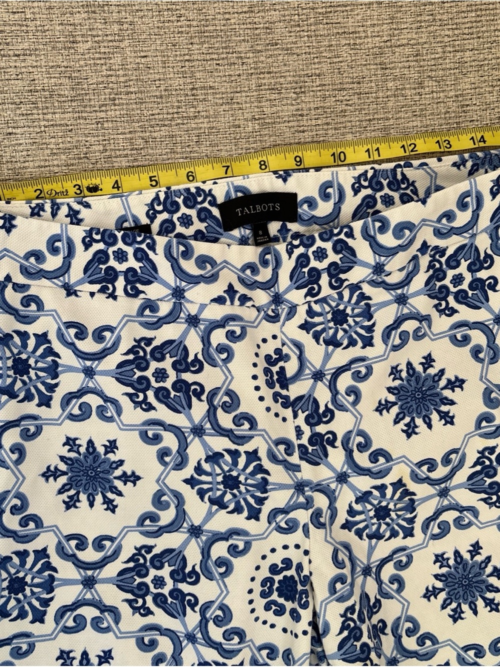 Sz 8 Talbots White women’s Pants with Blue Tile Print used w defect: stain - Picture 11 of 15